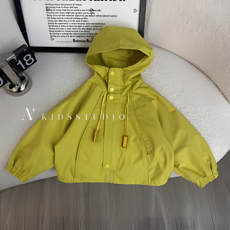 男童外套春秋季2025新款洋气儿童韩版百搭上衣男孩初春时髦冲锋衣