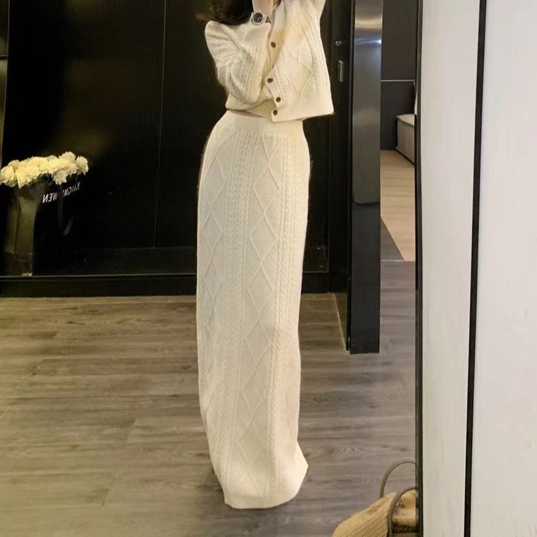 轻职风INS风意式轻熟风时尚套装秋季修身女装长袖麻花长裙2025秋