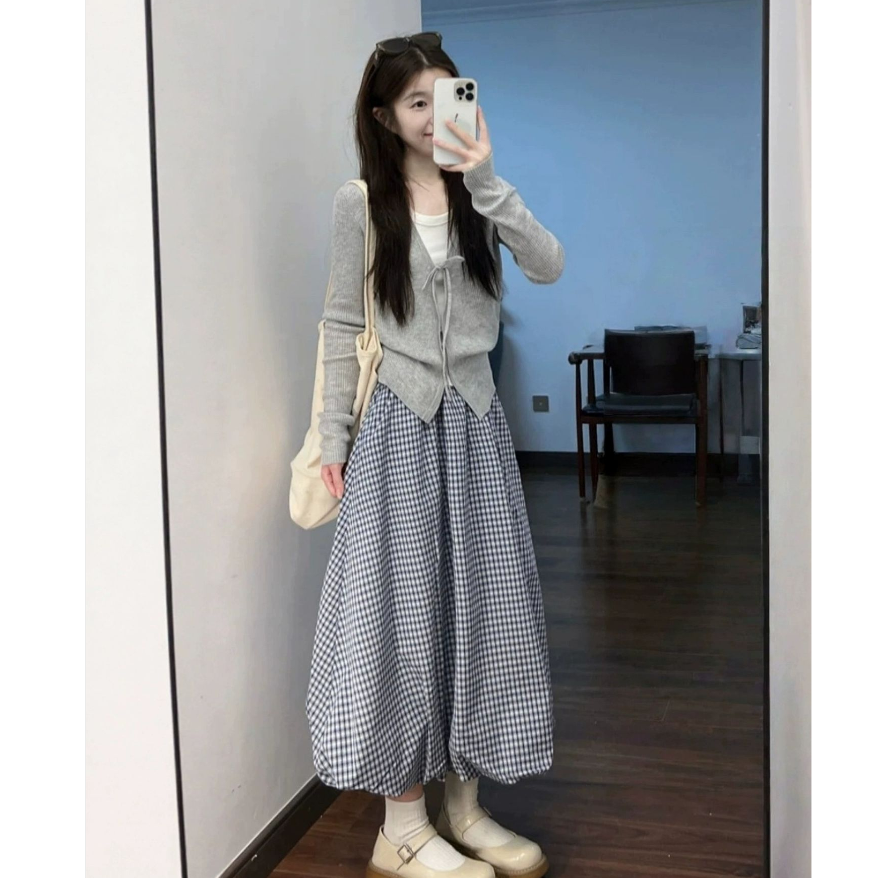 秋冬新款网红洋气小众炸街裙子套装甜美少女高级感入秋一整套女款