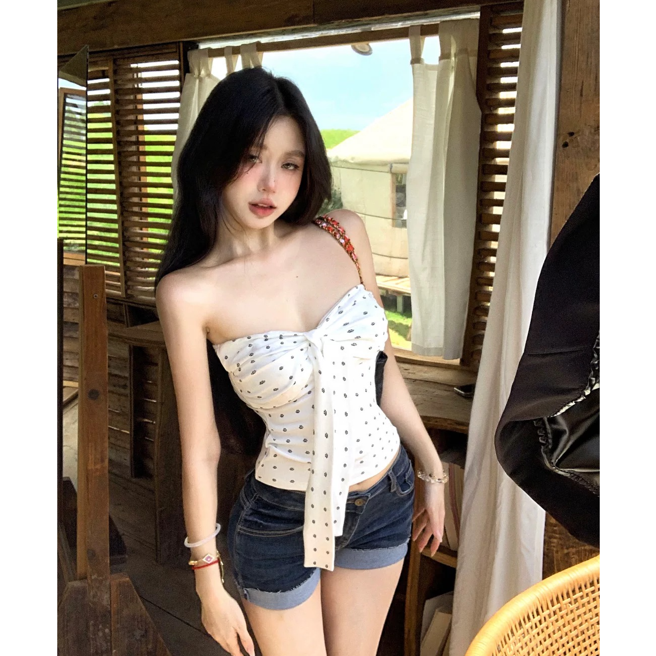 白色抹胸背心女夏季无袖紧身性感裹胸内搭纯欲风辣妹绝美上衣外穿