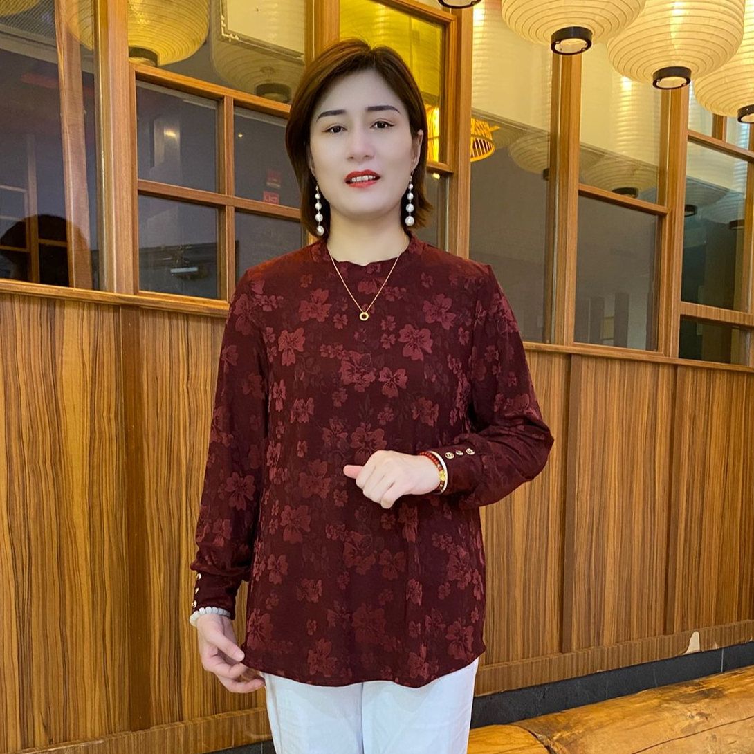 秋季长袖新款中老年女装休闲圆领轻职风宽松复古大码女装