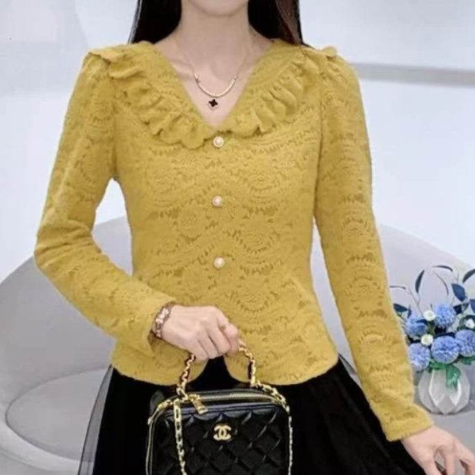 时尚洋气蕾丝衫女2025秋季新款设计感百搭磨毛打底衫修身显瘦上衣