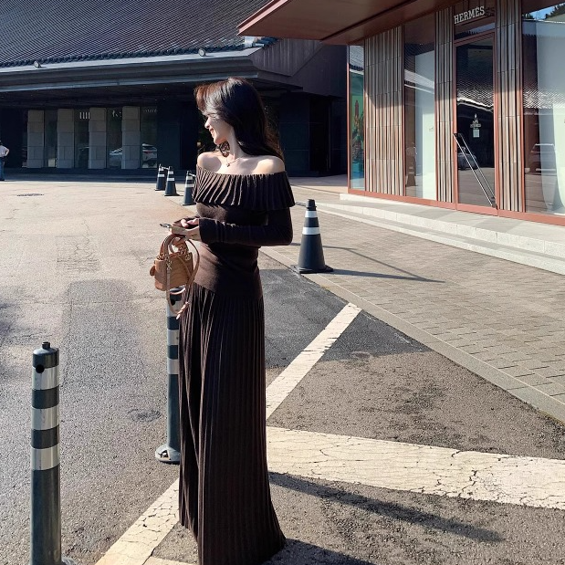 静奢法式性感风纯欲风时尚套装显瘦大阔腿裤一字肩长袖毛衣两件套