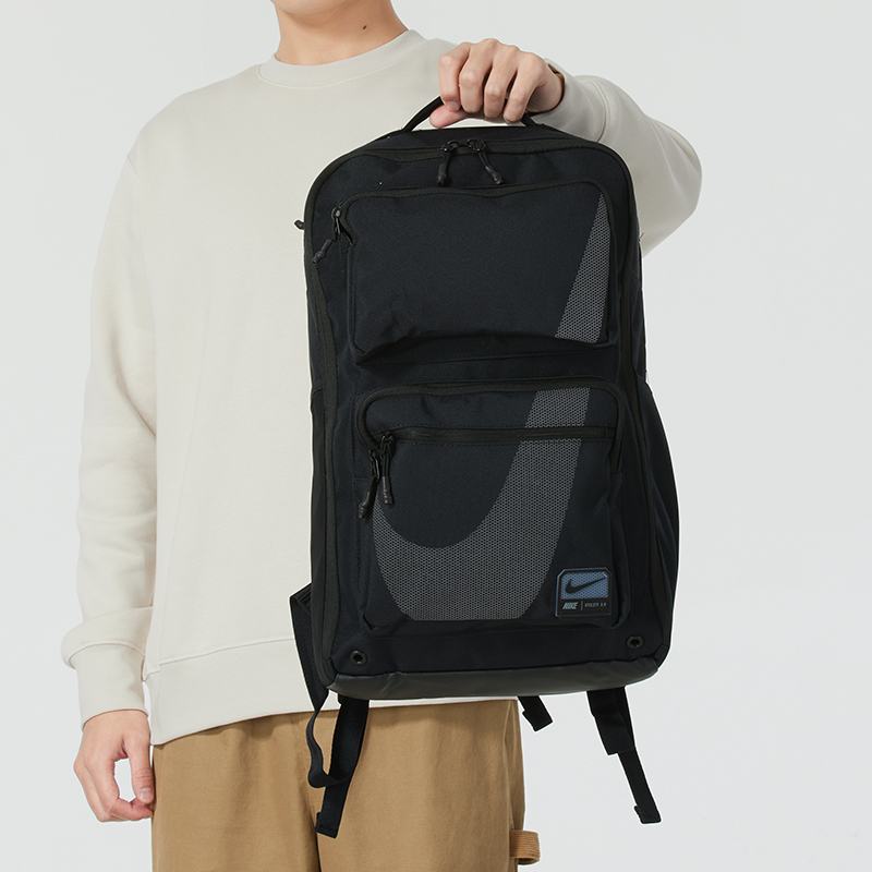 NIKE耐克双肩包男女包运动包学生书包电脑包大容量休闲背包HF0635