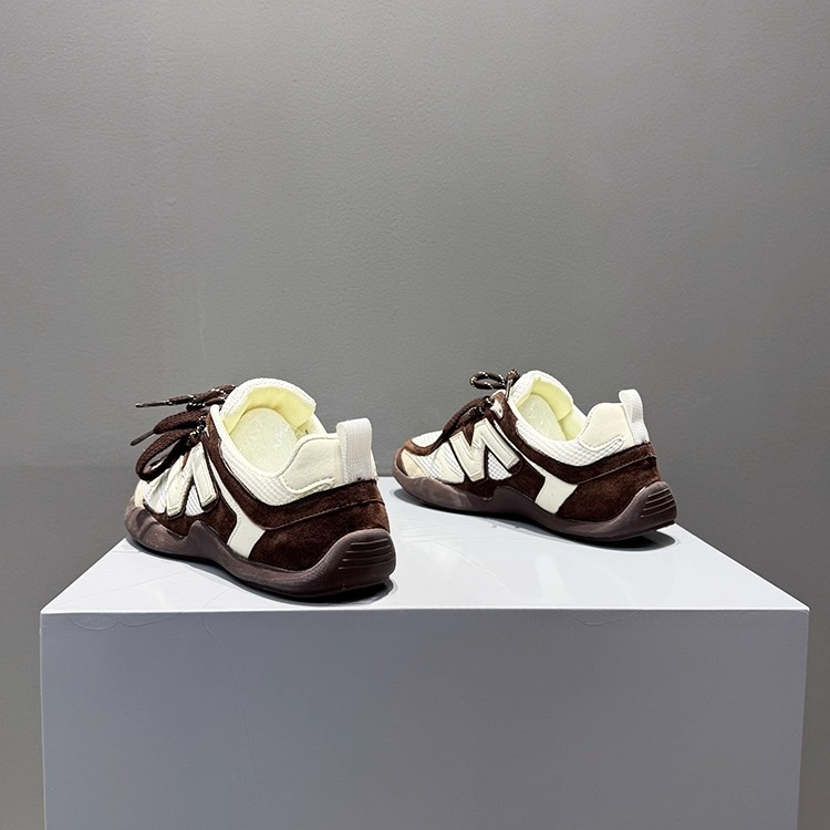 透气网面百搭潮流时尚板鞋户外软底休闲潮鞋舒适系带跑步