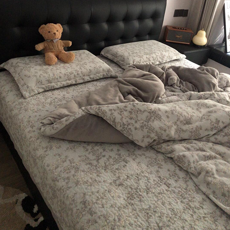 法式复古牛奶绒床盖款四件套小碎花秋冬季加厚双面绒被套夹棉床单