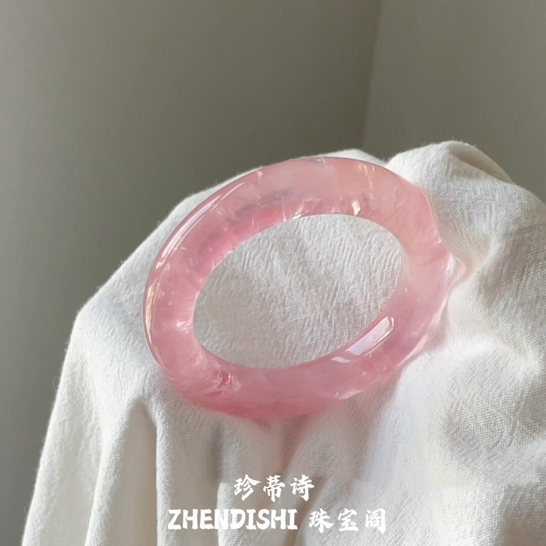天然粉水晶手镯高冰招桃花草莓晶手镯粉色玉镯玛瑙玉髓玉镯送礼物