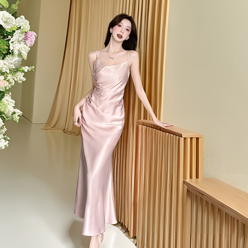 高级感法式优雅气质钉珠醋酸缎面收腰修身显瘦长款无袖吊带连衣裙