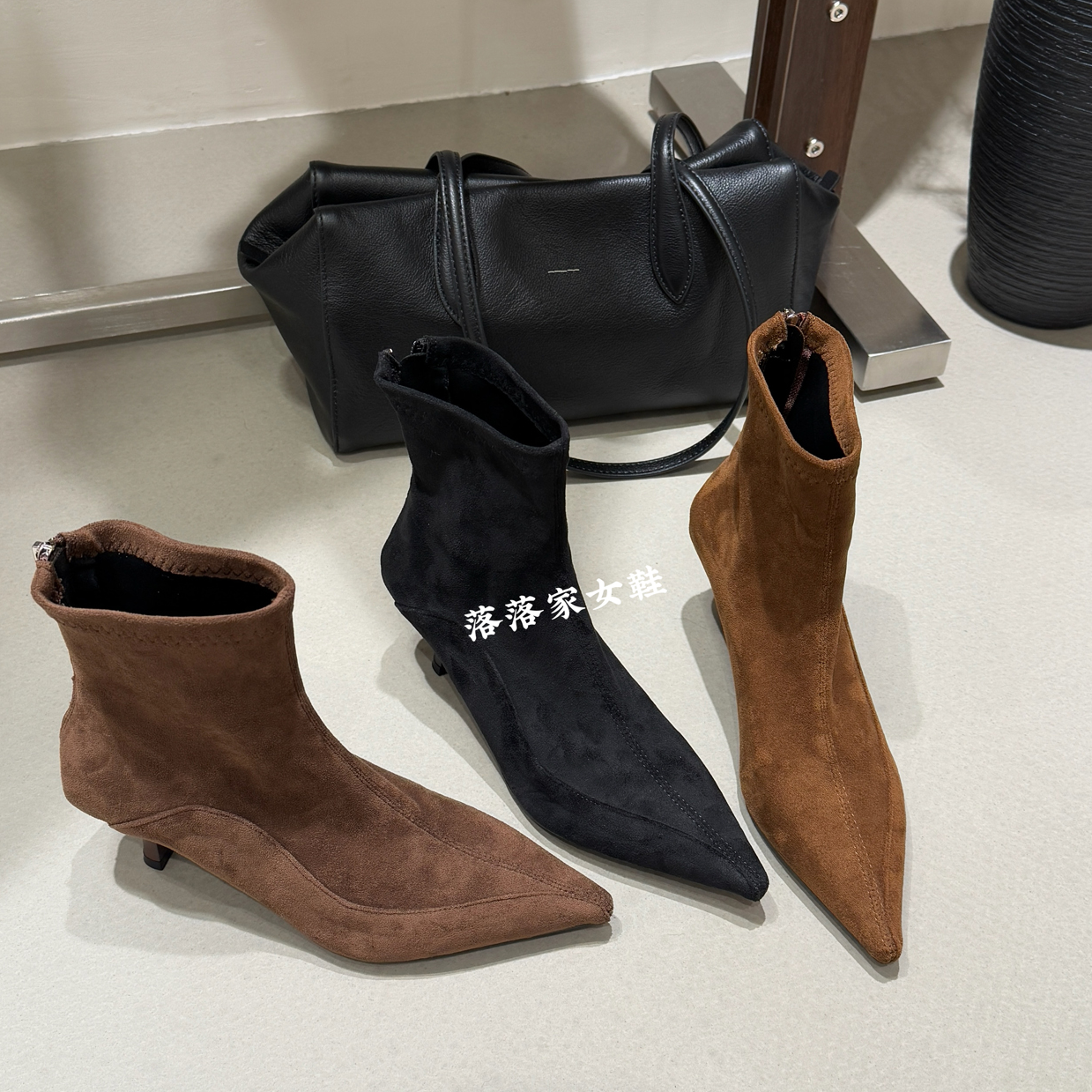 设计感拼接尖头小猫跟短靴绒面后拉链高跟瘦瘦靴气质细跟时装裸靴