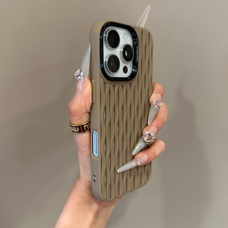 闪度侠镂空卡其栏栅壳适用苹果16promax手机壳iPhone15散热14/13