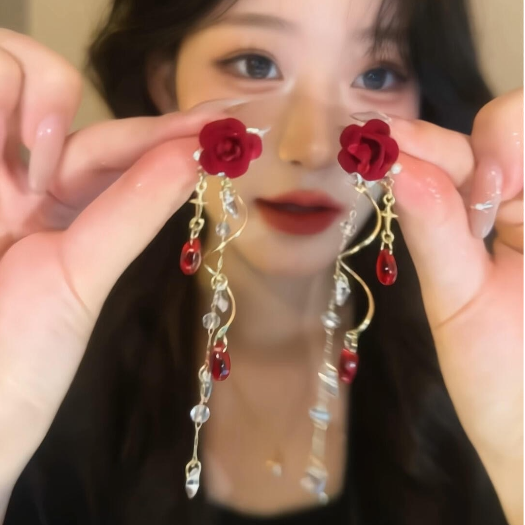 合金耳饰 复古红色丝绒花朵流苏耳环女秋冬高级感耳钉新年耳饰