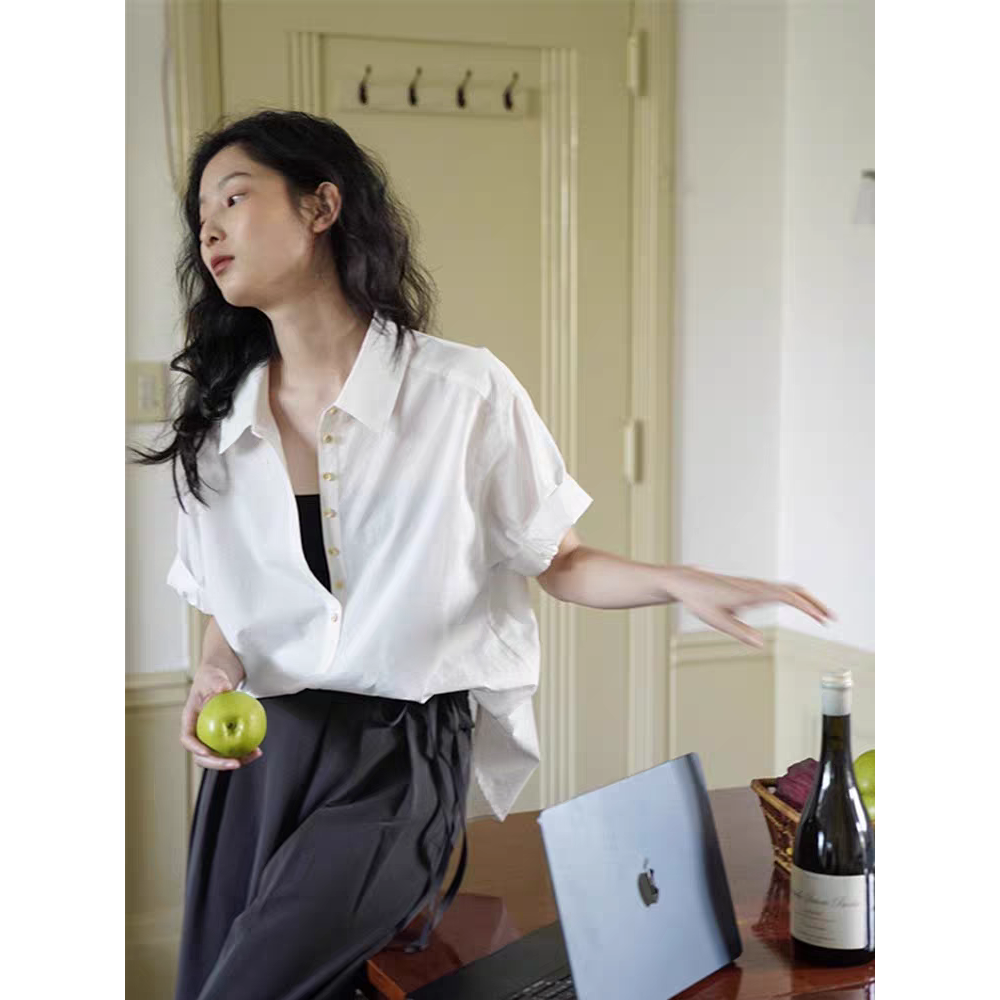 门店46&9！白鸽衬衣」微皱肌理感/棉感翻遍短袖翻领衫上衣女 D40046