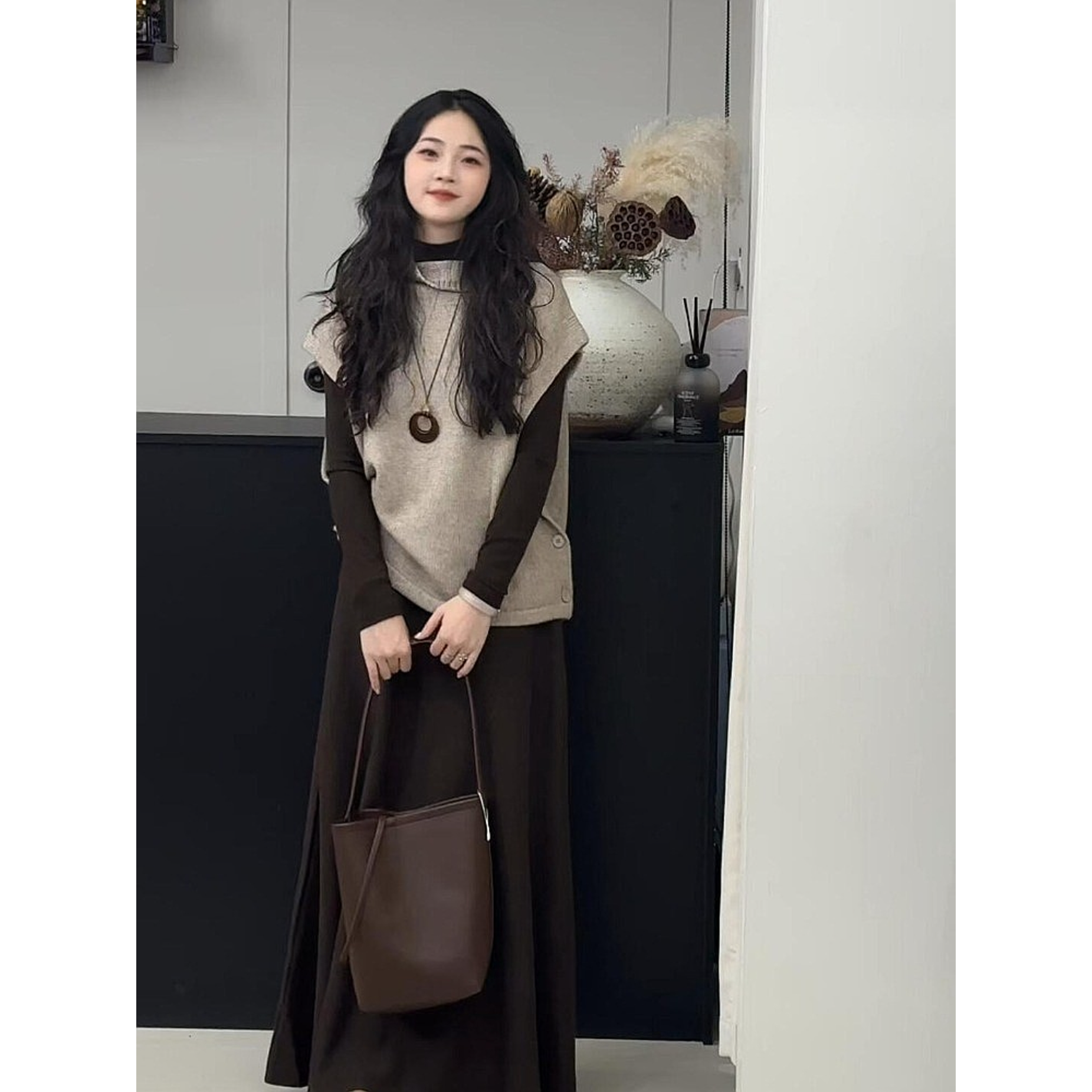 巨好看的秋装一整套独特漂亮韩系小香风针织马甲半身裙三件套装女