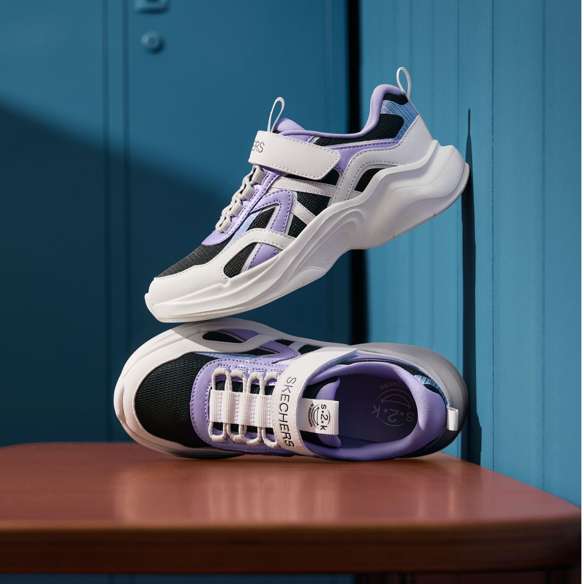 【斯凯奇】儿童休闲运动鞋303691L DB