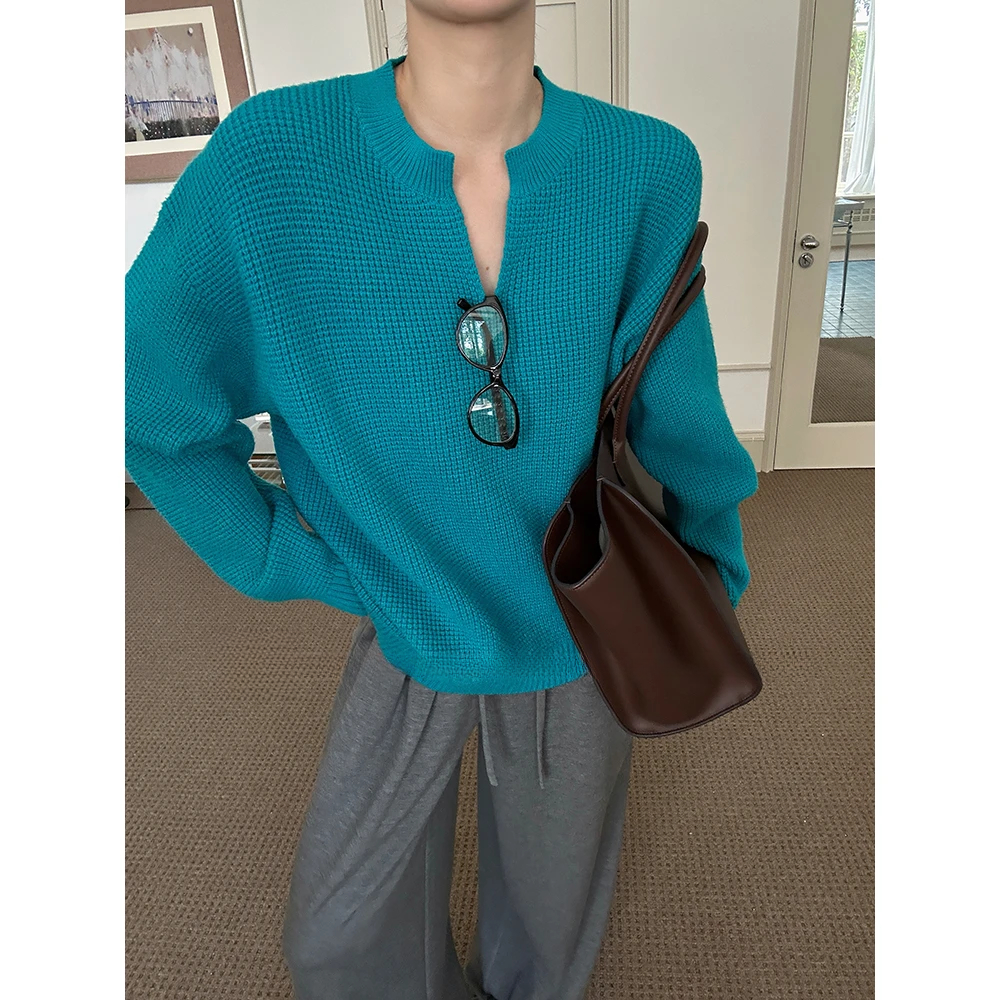 【色彩笔记】三色显白华夫格针织肌理套头毛衣