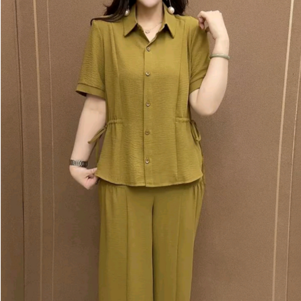 复古简约休闲风两件套2025夏季新款洋气显瘦气质时尚妈妈宽松套装