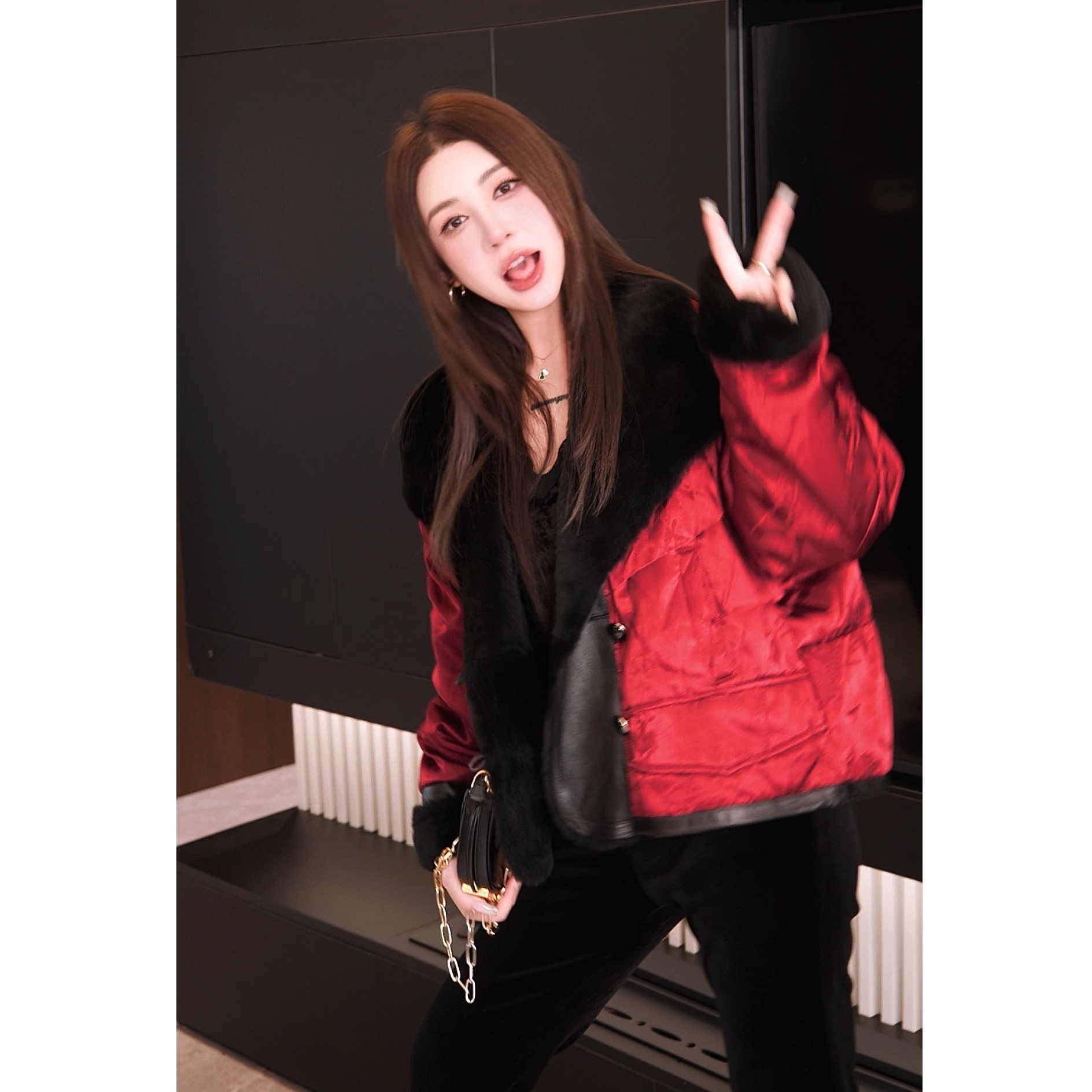 G. yantong/郭彦彤【年服】90白鹅绒服皮毛一体加厚冬羽绒服WT1119