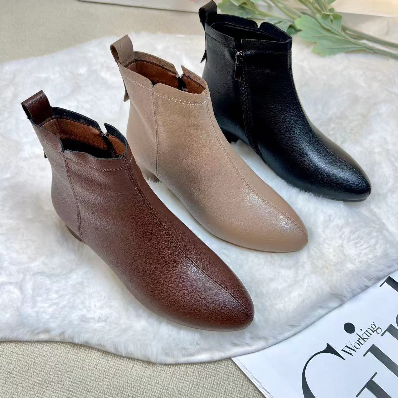 25年冬季新款短靴女单里加绒款英伦风尖头优雅秋冬粗跟