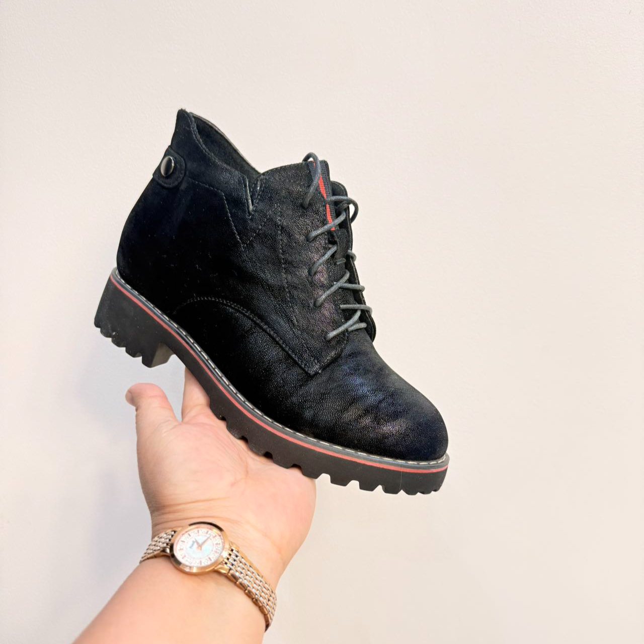 短靴女厚底内增高休闲系带2025秋季新款时尚又好看马丁靴