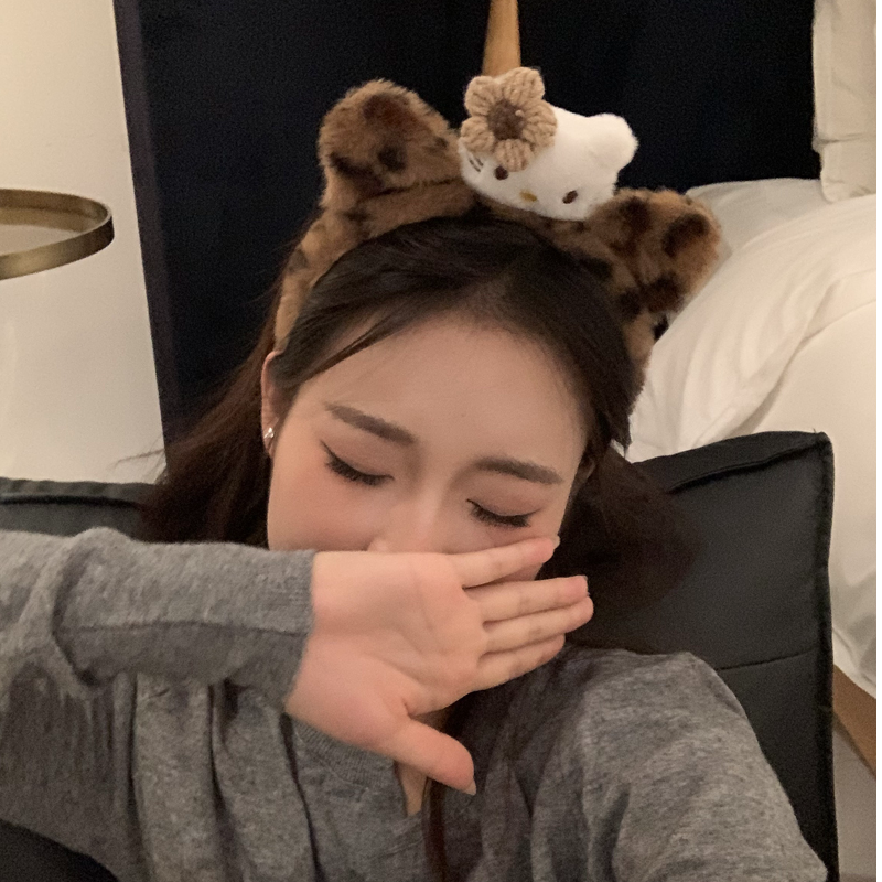 甜美可爱少女心Kitty发箍毛绒辣妹豹纹黑皮小猫2025元气头箍发饰