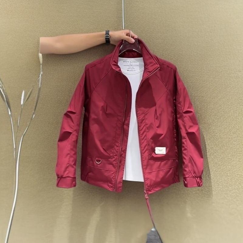 NYING秋季短款2025新款男士立领夹克修身潇酒精英酒红色外套休闲