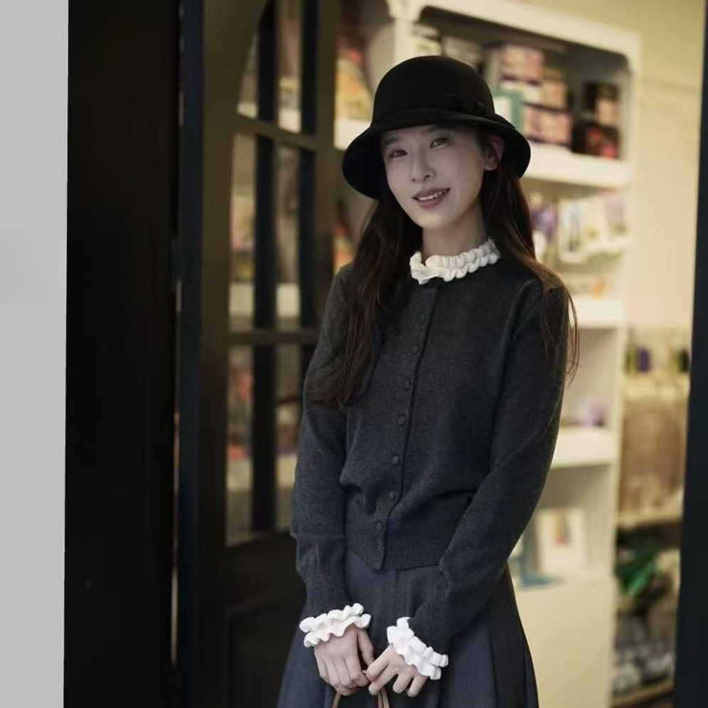 2025秋冬款气木耳领针织衫秋季打底衫休闲风毛针织上衣女H8-52