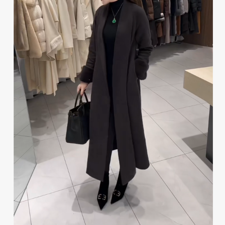 2025冬季新款潮流韩版爆款网红外套女飘O10