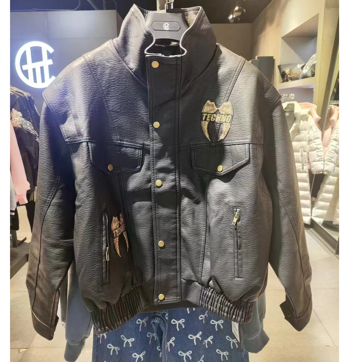 TCH轻奢秋冬时尚宽松百搭情侣款皮夹克外套T75C16E8000私服tch