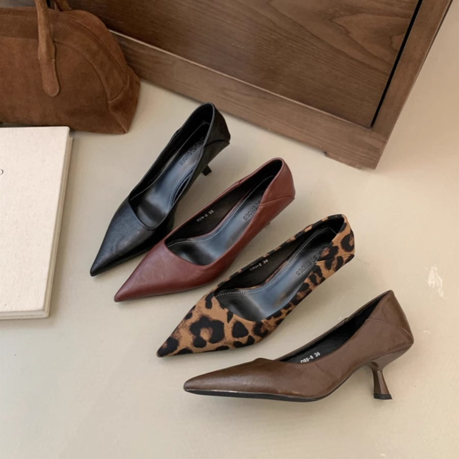 2025时尚春季尖头气质豹纹女百搭软皮浅口小猫跟高跟鞋单鞋