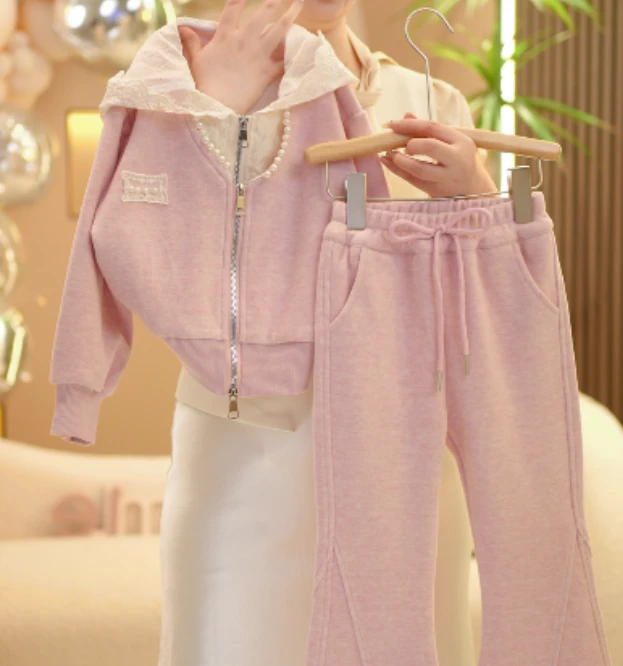 2025新款女童春秋运动套装韩版洋气时尚蕾丝帽针织宽松连帽两件套