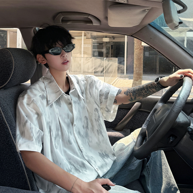 水墨扎染冰丝西装衬衫短袖男夏季新款潮牌高级感痞帅翻领T恤半袖