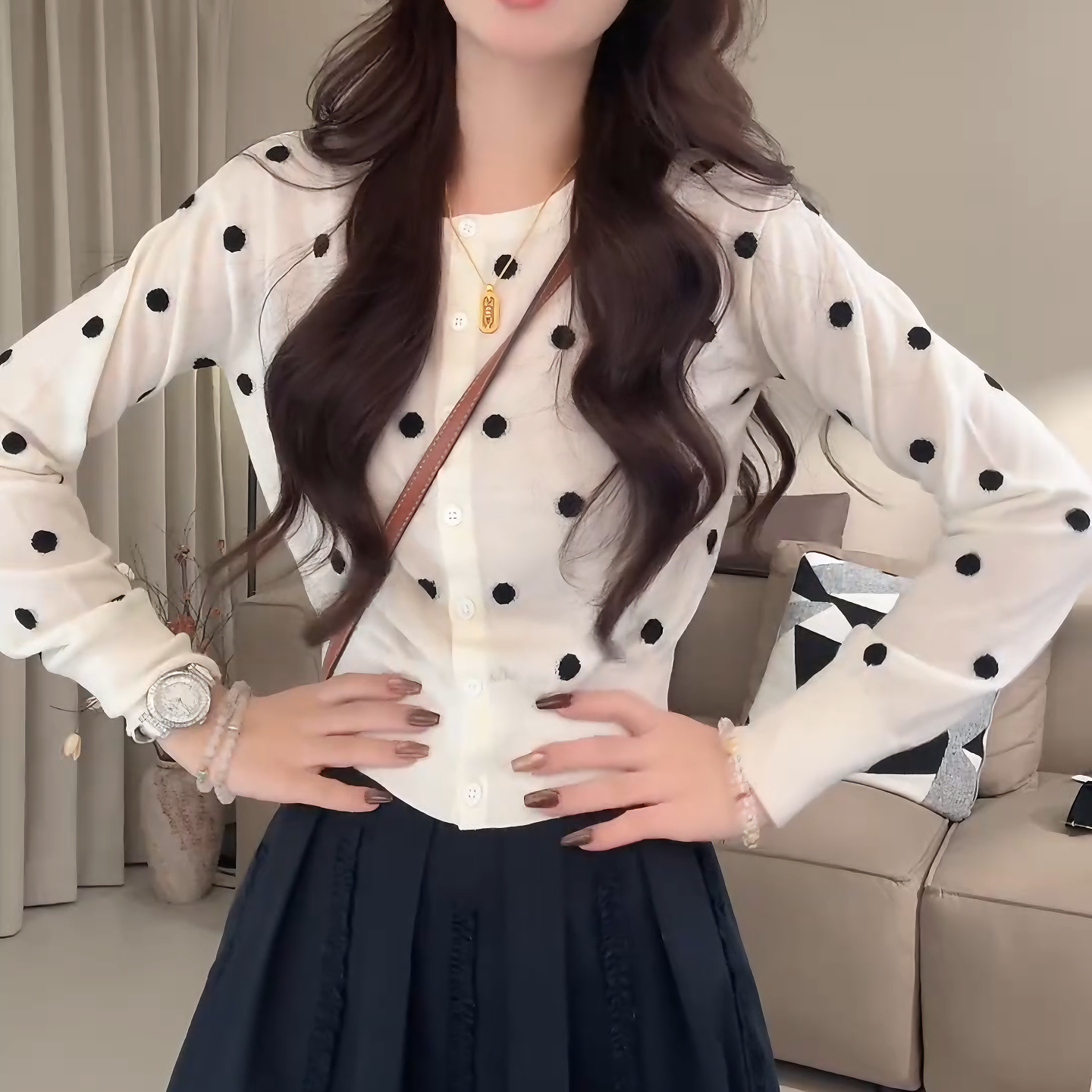 早秋新款小香风气质轻奢波点提花长袖针织开衫上衣女装LK2505885
