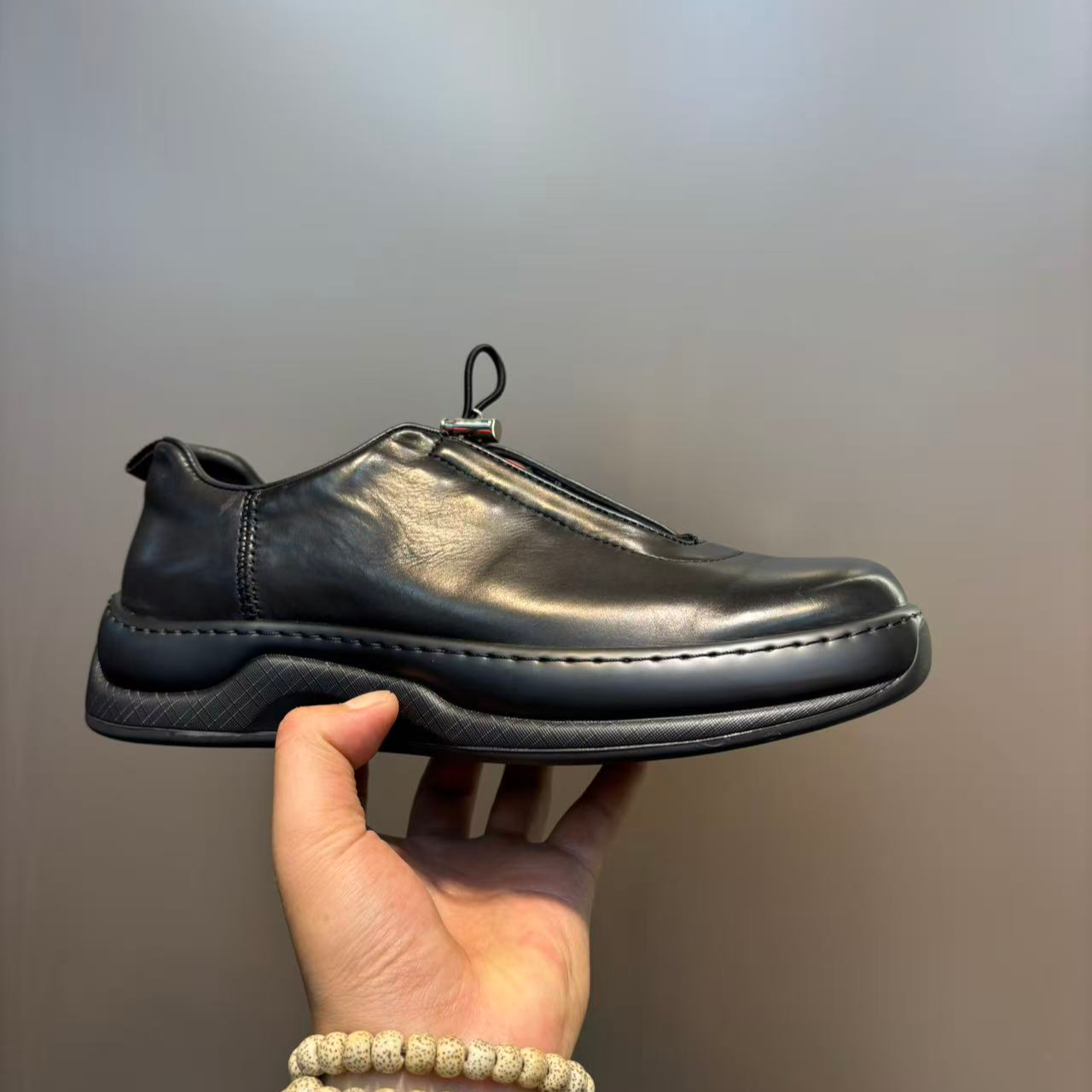 2025年秋季新款潮流百搭舒适透气精致轻奢高档男士皮鞋