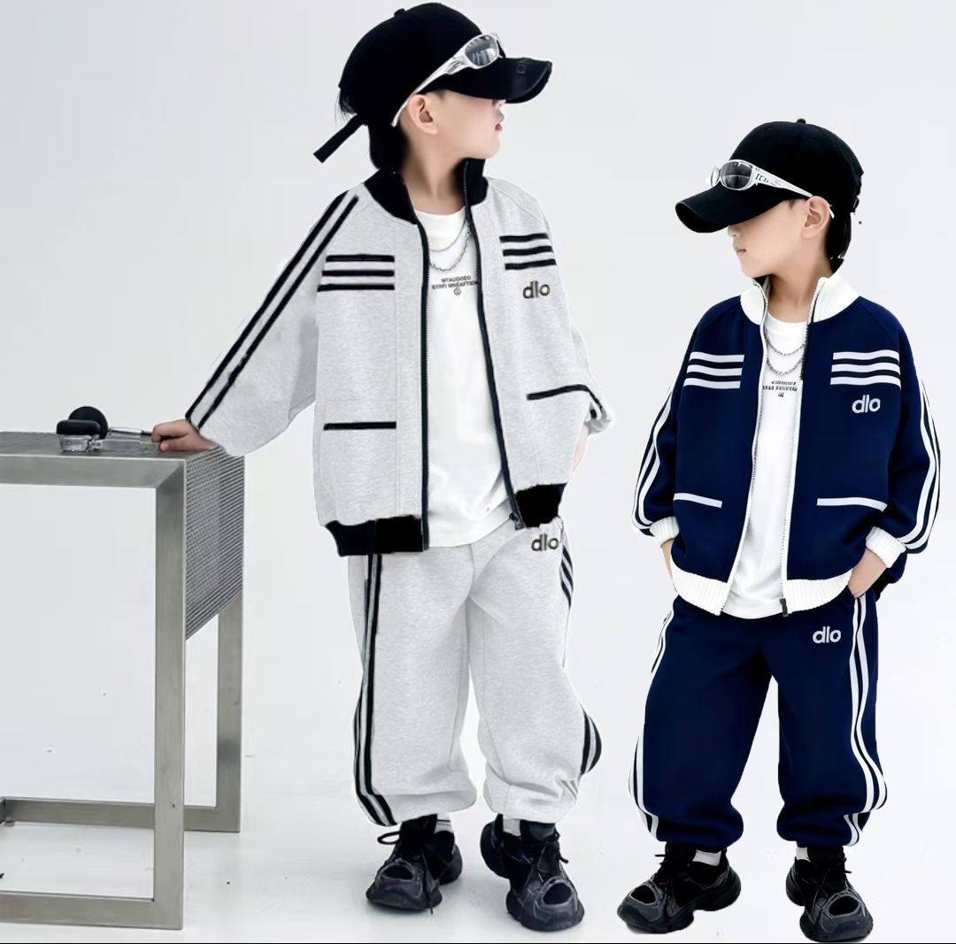 男女童儿童秋季套装新款外套卫裤两件套韩版刺绣宽松洋气亲子休闲