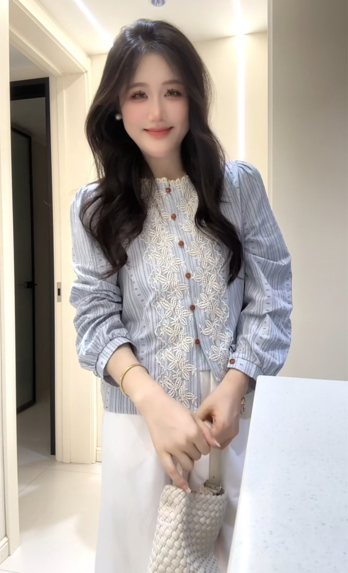 韩系复古百搭时尚条纹长袖衬衫女2025早秋新款设计感显瘦气质上衣