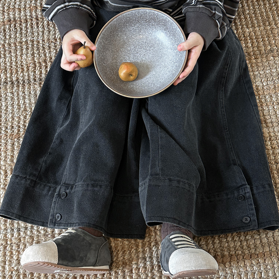 暮晨家新款秋装2025男童棉质牛仔裤长裤中小童森系复古阔腿喇叭裤