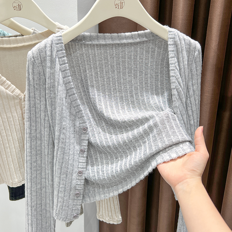高级感磨毛小开衫女披肩长袖上衣早秋新款配裙子外搭短款针织外套