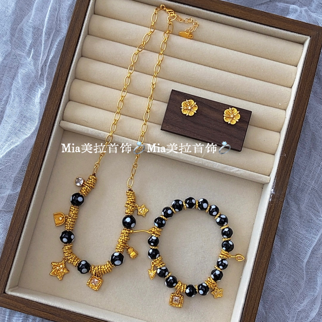 钛钢亚克力项链 金色千金风简约风复古风法式手工黑色轻奢串珠