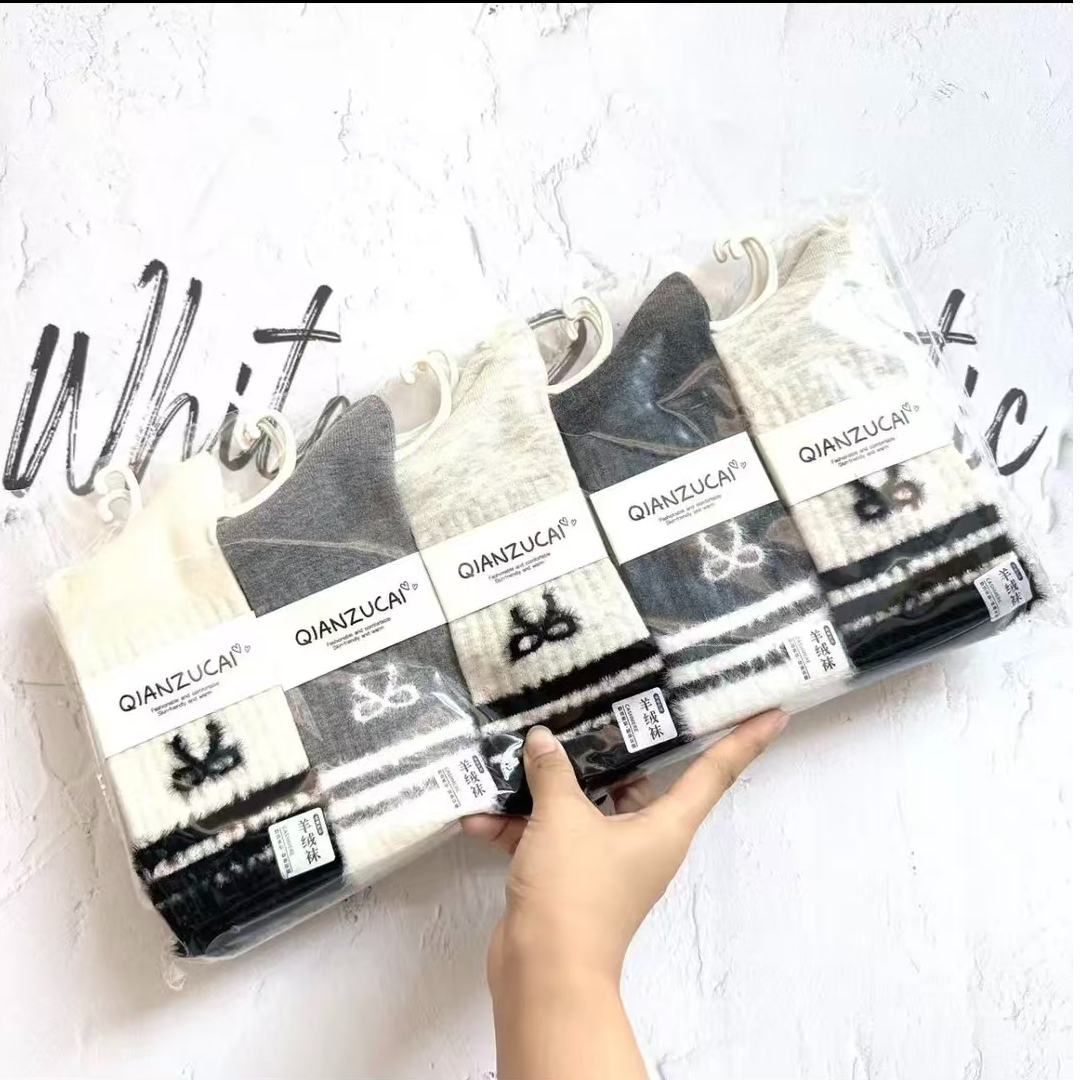 美美＋2025新款 冬季加厚抗起球  香香羊`绒袜