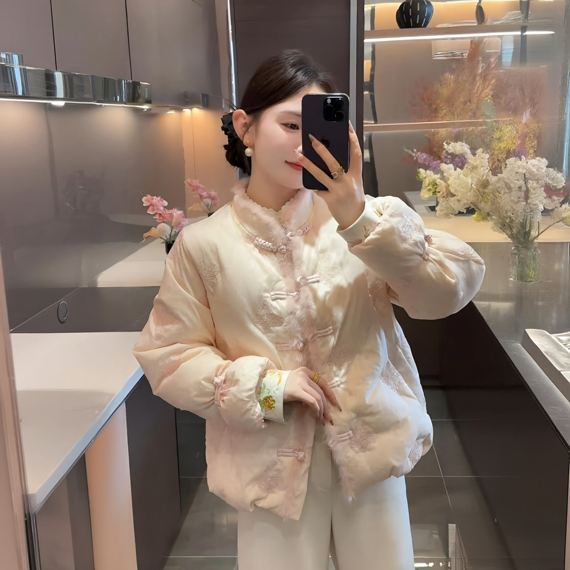 花苞棉服女新中式加棉加厚棉衣盘扣刺绣保暖宽松型立领复古女装