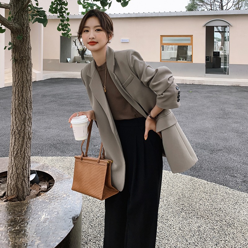 高级感春秋灰西装外套女oversize2025新款韩版宽松休闲一粒扣炸街