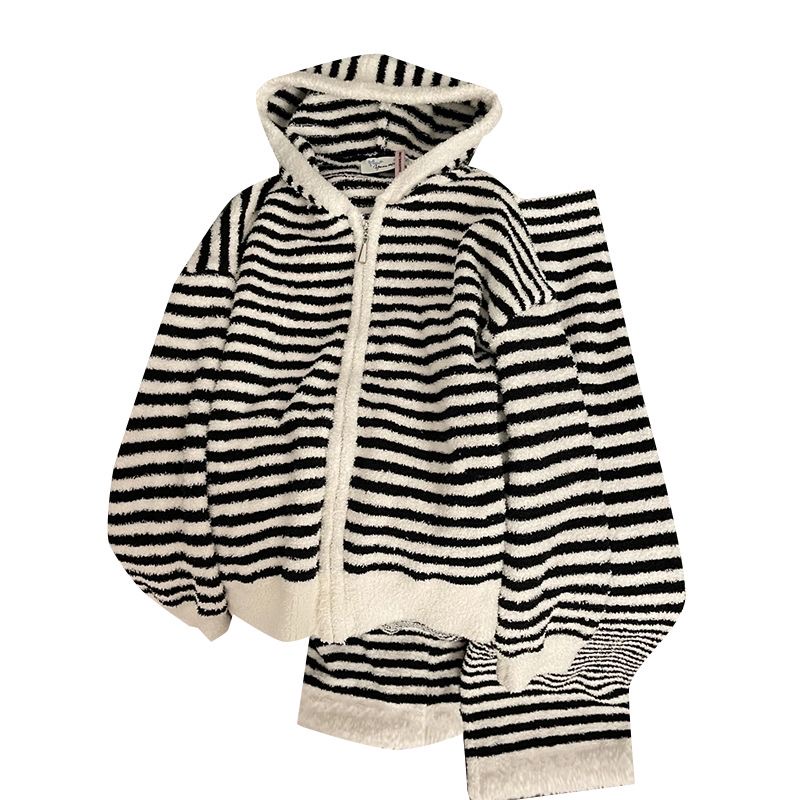 冬季加绒加厚珊瑚绒睡衣女韩系休闲连帽条纹宽松大码条纹睡衣