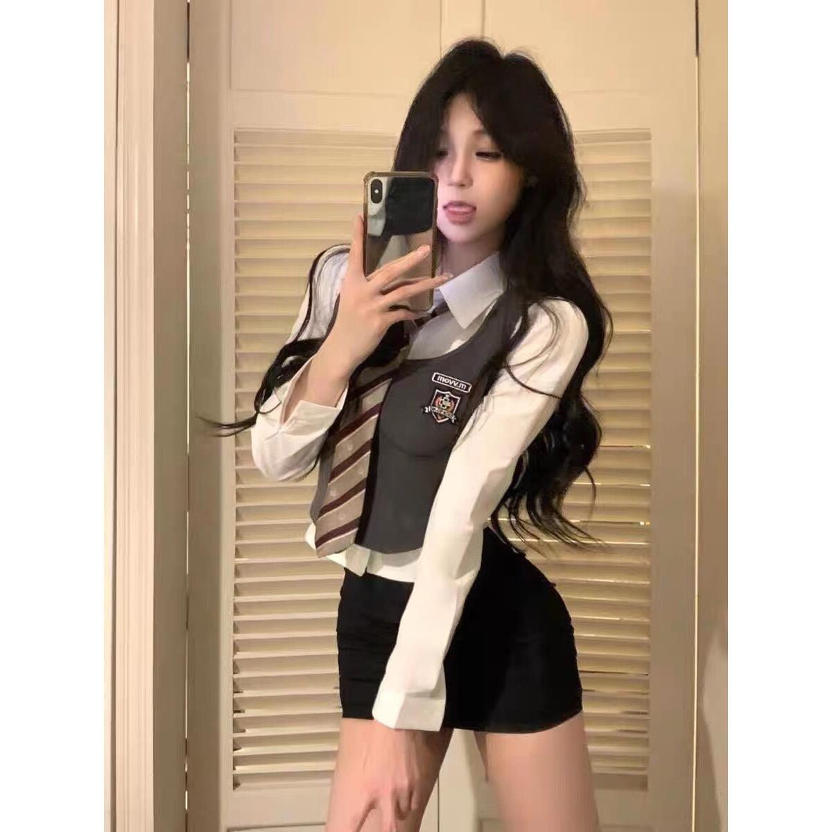 韩系JK制服三件套2024春秋显瘦衬衫针织马甲美式学院风包臀裙套装