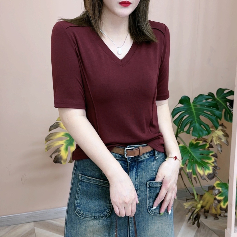 2024夏季新品显瘦时尚半袖休闲透气百搭个性v领打底简约气质上衣
