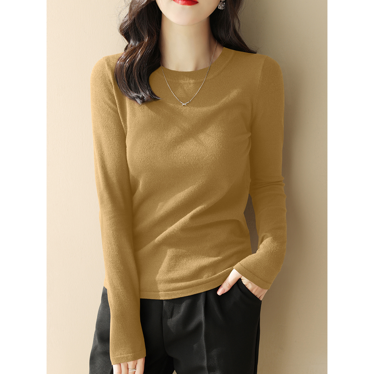 秋冬季新款羊毛修身内搭打底上衣纯色长袖针织衫女芥黄色圆领毛衣