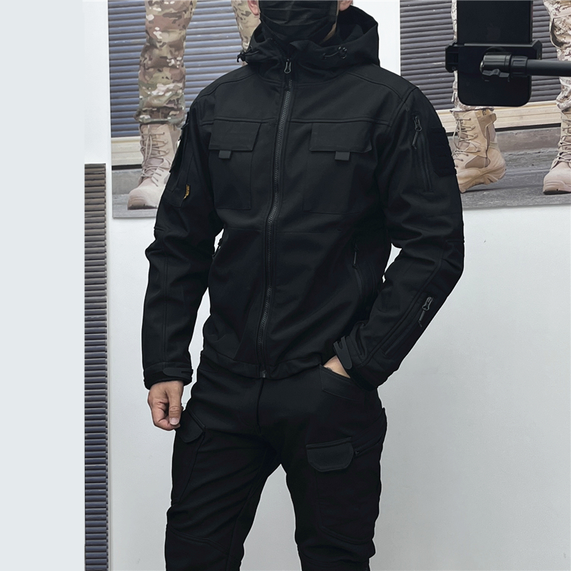 春秋冬男户外弹力修身防风防水短夹克软壳冲锋衣抓绒骑行外套黑色