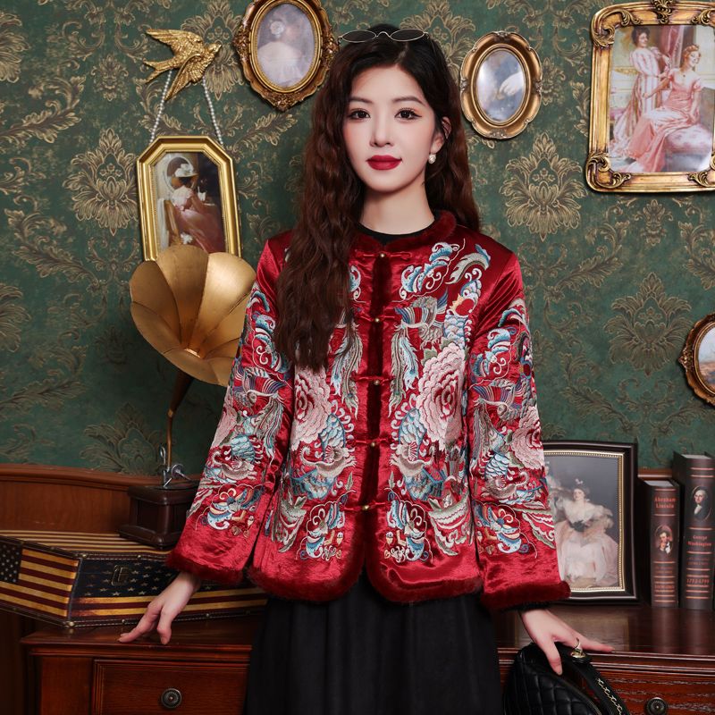 重工刺绣新款加棉国风盘扣中式高级毛边秋冬加厚棉服外套潮流女装