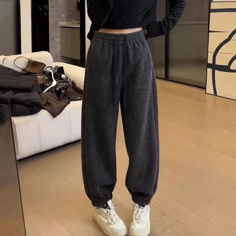 艾塔莉阔腿弯刀裤女春夏新款梨形身材哈伦裤胖mm大码保暖束脚卫裤