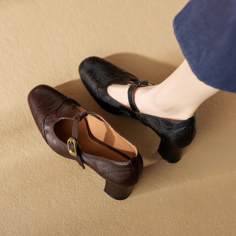 6cm羊皮复古雕花镂空粗跟浅口单鞋春季高跟法式软底百搭圆头单鞋