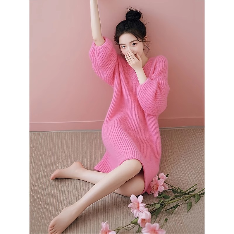 今年流行漂亮宽松梨形身材穿搭法式小香风气质粉色针织连衣裙女冬